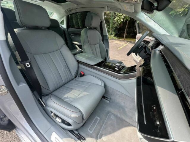 Серый Ауди А8, объемом двигателя 4 л и пробегом 49 тыс. км за 26000 $, фото 8 на Automoto.ua