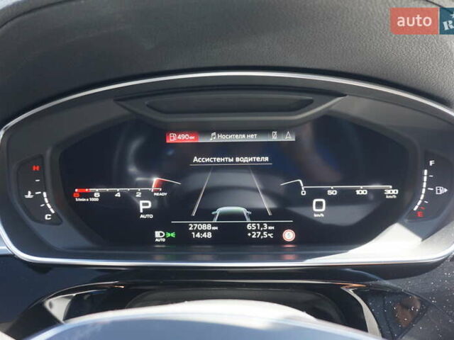Сірий Ауді A8, об'ємом двигуна 3.99 л та пробігом 27 тис. км за 82000 $, фото 64 на Automoto.ua