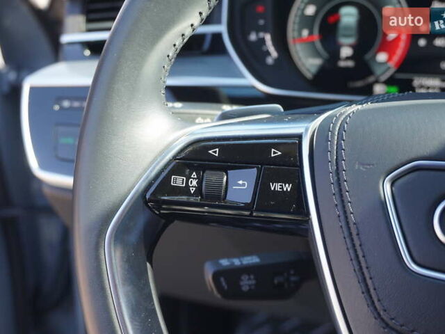 Сірий Ауді A8, об'ємом двигуна 3.99 л та пробігом 27 тис. км за 82000 $, фото 56 на Automoto.ua