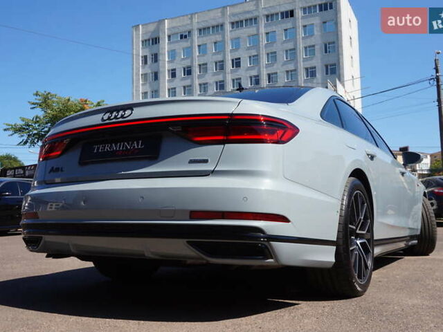 Сірий Ауді A8, об'ємом двигуна 3.99 л та пробігом 27 тис. км за 82000 $, фото 86 на Automoto.ua