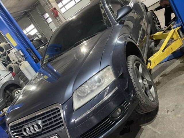 Синій Ауді A8, об'ємом двигуна 4.2 л та пробігом 226 тис. км за 8000 $, фото 6 на Automoto.ua