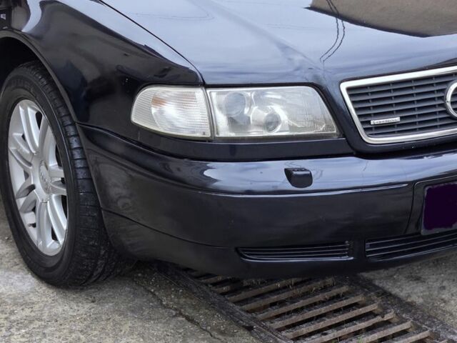 Синій Ауді A8, об'ємом двигуна 4 л та пробігом 400 тис. км за 5000 $, фото 2 на Automoto.ua