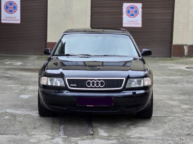 Синій Ауді A8, об'ємом двигуна 4 л та пробігом 400 тис. км за 5000 $, фото 1 на Automoto.ua