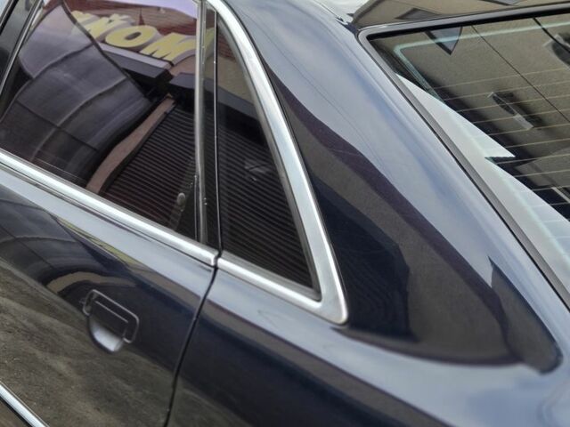 Синій Ауді A8, об'ємом двигуна 4 л та пробігом 400 тис. км за 5000 $, фото 8 на Automoto.ua