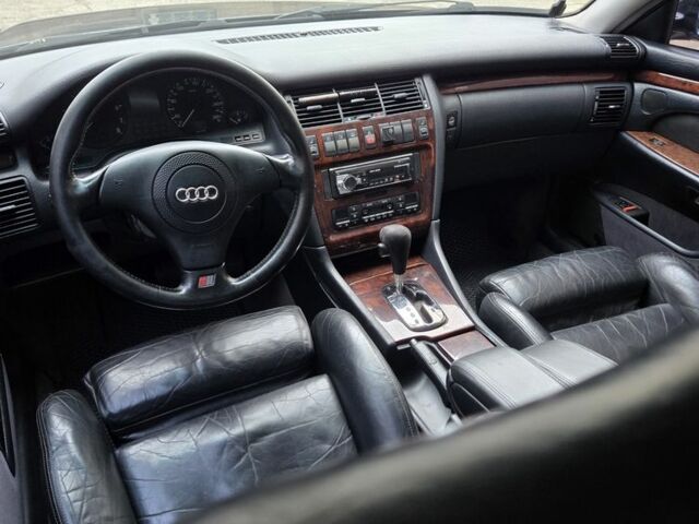 Синій Ауді A8, об'ємом двигуна 4 л та пробігом 400 тис. км за 5000 $, фото 11 на Automoto.ua