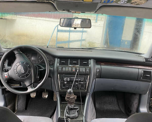 Синій Ауді A8, об'ємом двигуна 2.8 л та пробігом 356 тис. км за 3700 $, фото 7 на Automoto.ua