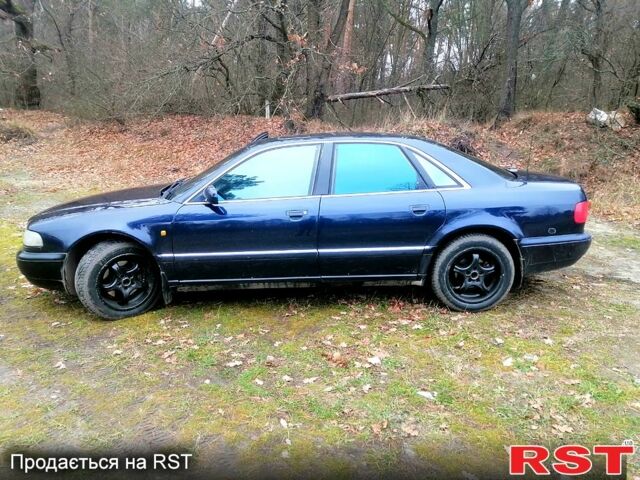 Синій Ауді A8, об'ємом двигуна 4.2 л та пробігом 450 тис. км за 2200 $, фото 5 на Automoto.ua