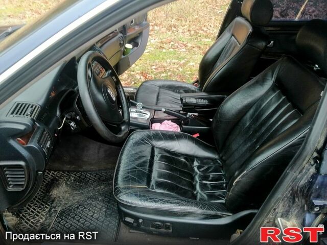 Синій Ауді A8, об'ємом двигуна 4.2 л та пробігом 450 тис. км за 2200 $, фото 2 на Automoto.ua