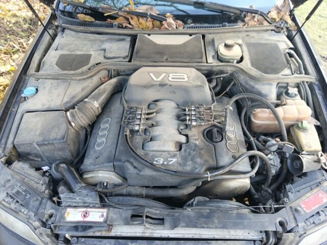 Синій Ауді A8, об'ємом двигуна 3.7 л та пробігом 394 тис. км за 3300 $, фото 2 на Automoto.ua