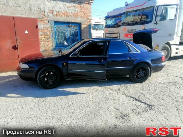 Синій Ауді A8, об'ємом двигуна 4.2 л та пробігом 450 тис. км за 2200 $, фото 8 на Automoto.ua