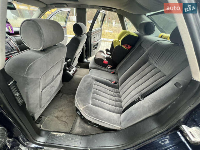 Синій Ауді A8, об'ємом двигуна 2.5 л та пробігом 328 тис. км за 3100 $, фото 6 на Automoto.ua