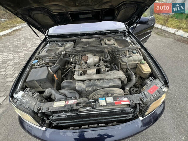 Синій Ауді A8, об'ємом двигуна 2.5 л та пробігом 328 тис. км за 3100 $, фото 13 на Automoto.ua