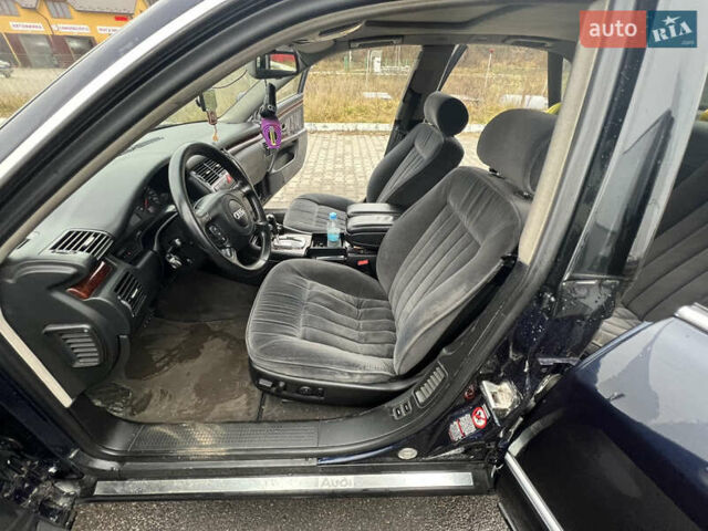 Синій Ауді A8, об'ємом двигуна 2.5 л та пробігом 328 тис. км за 3100 $, фото 7 на Automoto.ua