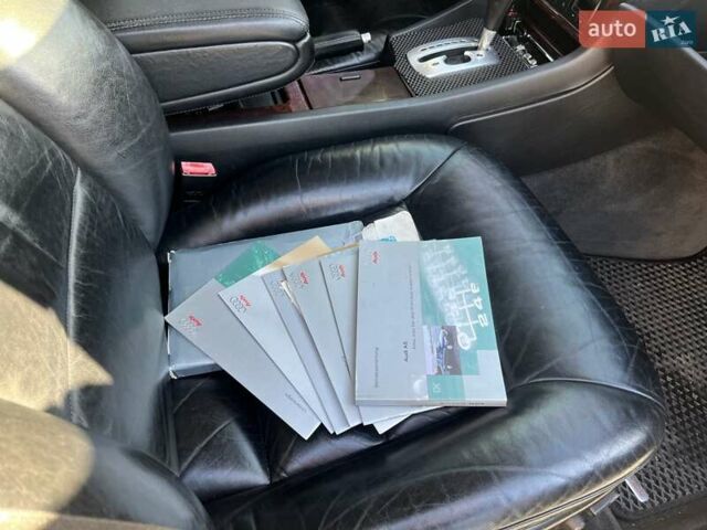 Синій Ауді A8, об'ємом двигуна 4.2 л та пробігом 498 тис. км за 5500 $, фото 13 на Automoto.ua
