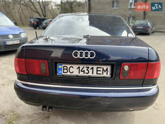 Синий Ауди А8, объемом двигателя 2.5 л и пробегом 387 тыс. км за 4900 $, фото 7 на Automoto.ua