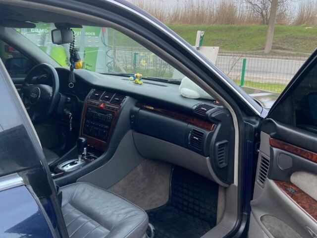 Синій Ауді A8, об'ємом двигуна 0 л та пробігом 350 тис. км за 1700 $, фото 6 на Automoto.ua
