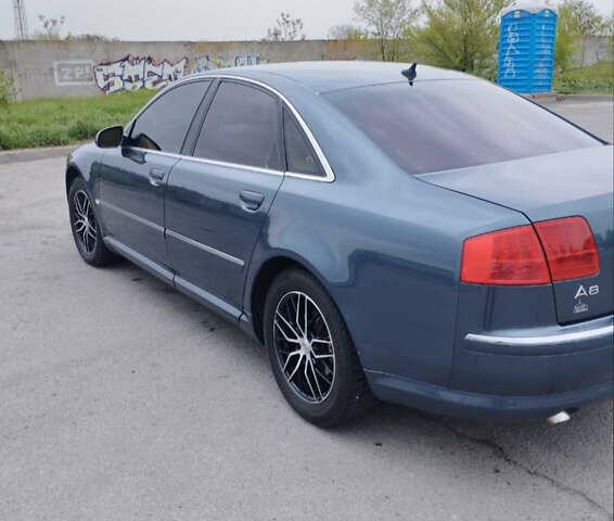 Синий Ауди А8, объемом двигателя 3 л и пробегом 370 тыс. км за 7300 $, фото 3 на Automoto.ua