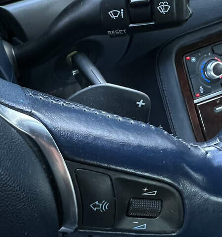 Синий Ауди А8, объемом двигателя 4 л и пробегом 261 тыс. км за 7300 $, фото 14 на Automoto.ua