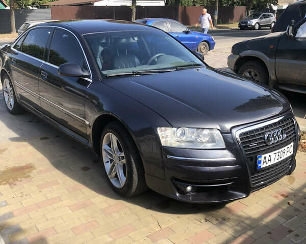 Синий Ауди А8, объемом двигателя 3 л и пробегом 319 тыс. км за 5800 $, фото 3 на Automoto.ua