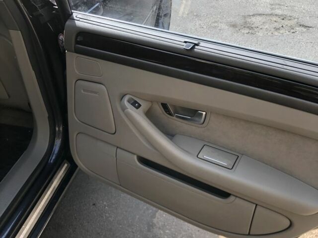 Ауди А8 2004 в Киеве на Automoto.ua Синий Ауди А8, объемом двигателя 3 л и пробегом 319 тыс. км за 6000 $, фото 11 на Automoto.ua