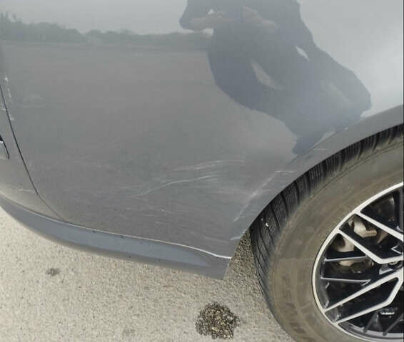 Синий Ауди А8, объемом двигателя 3 л и пробегом 370 тыс. км за 7300 $, фото 7 на Automoto.ua