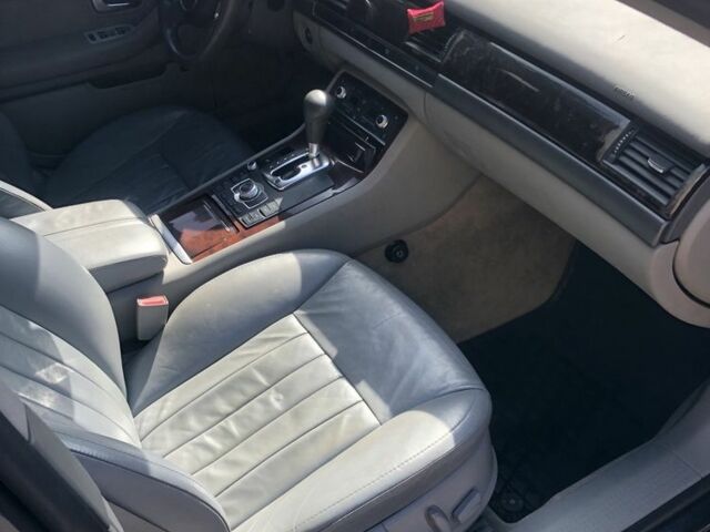 Ауди А8 2004 в Киеве на Automoto.ua Синий Ауди А8, объемом двигателя 3 л и пробегом 319 тыс. км за 6000 $, фото 9 на Automoto.ua