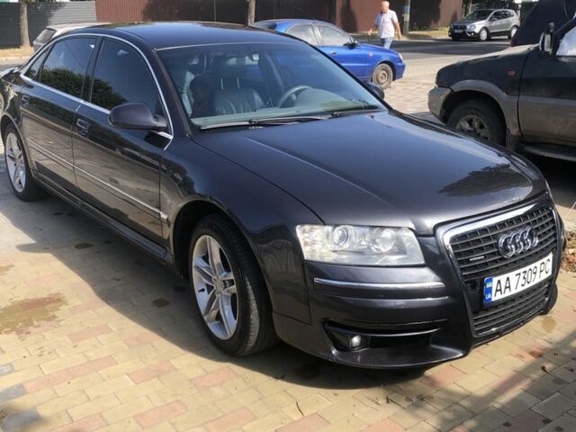 Ауди А8 2004 в Киеве на Automoto.ua Синий Ауди А8, объемом двигателя 3 л и пробегом 319 тыс. км за 6000 $, фото 2 на Automoto.ua