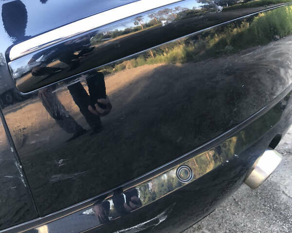 Синий Ауди А8, объемом двигателя 4 л и пробегом 450 тыс. км за 7500 $, фото 13 на Automoto.ua