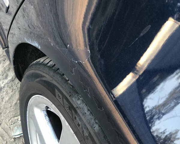 Синий Ауди А8, объемом двигателя 4 л и пробегом 450 тыс. км за 7500 $, фото 10 на Automoto.ua