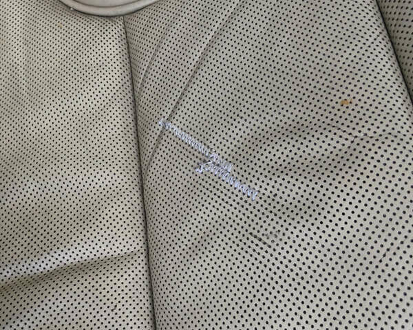 Синий Ауди А8, объемом двигателя 4 л и пробегом 450 тыс. км за 7500 $, фото 22 на Automoto.ua