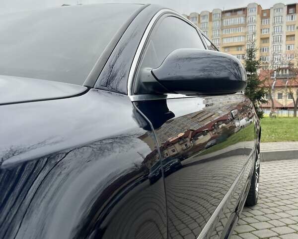 Синий Ауди А8, объемом двигателя 2.97 л и пробегом 386 тыс. км за 8700 $, фото 15 на Automoto.ua