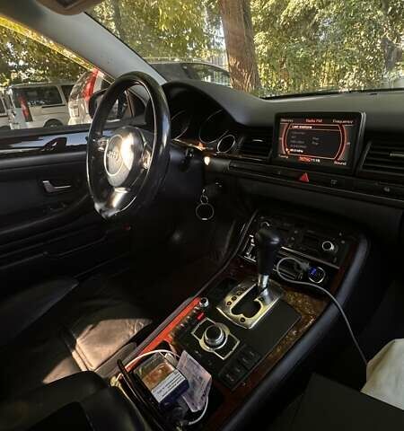Синій Ауді A8, об'ємом двигуна 3.94 л та пробігом 289 тис. км за 8500 $, фото 13 на Automoto.ua