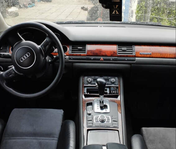 Синий Ауди А8, объемом двигателя 3 л и пробегом 370 тыс. км за 7300 $, фото 10 на Automoto.ua