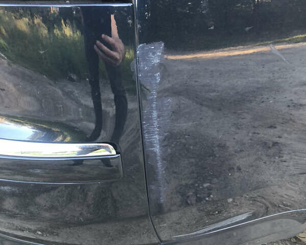 Синий Ауди А8, объемом двигателя 4 л и пробегом 450 тыс. км за 7500 $, фото 18 на Automoto.ua