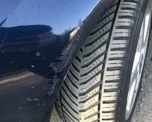 Синий Ауди А8, объемом двигателя 4 л и пробегом 450 тыс. км за 7500 $, фото 8 на Automoto.ua