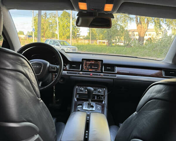 Синій Ауді A8, об'ємом двигуна 4.2 л та пробігом 360 тис. км за 11500 $, фото 32 на Automoto.ua