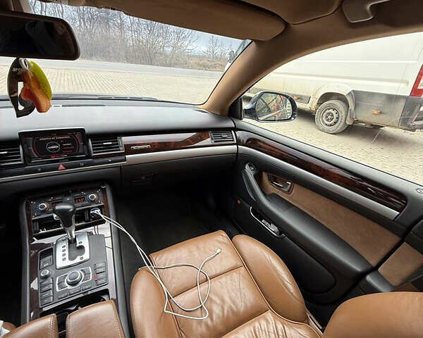 Синій Ауді A8, об'ємом двигуна 3 л та пробігом 305 тис. км за 8500 $, фото 18 на Automoto.ua