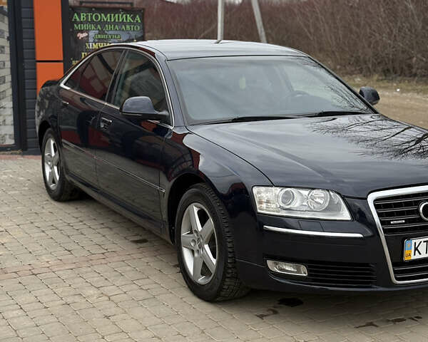 Синій Ауді A8, об'ємом двигуна 3 л та пробігом 305 тис. км за 8500 $, фото 1 на Automoto.ua