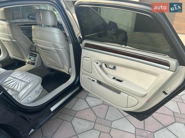 Синий Ауди А8, объемом двигателя 3 л и пробегом 320 тыс. км за 11600 $, фото 18 на Automoto.ua
