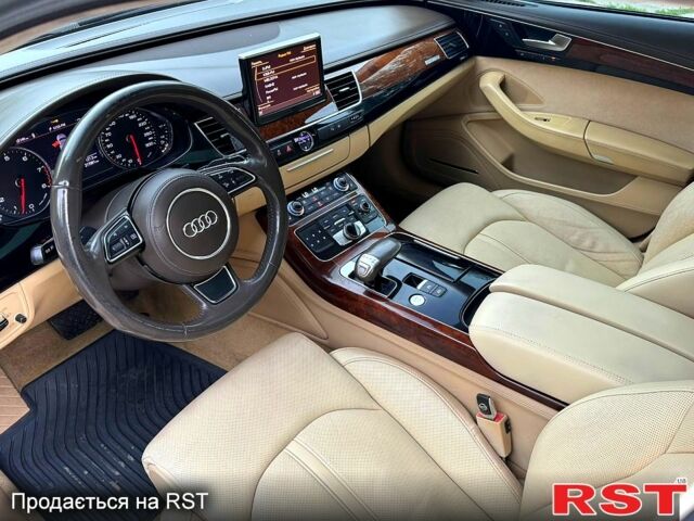 Синий Ауди А8, объемом двигателя 4.2 л и пробегом 216 тыс. км за 20500 $, фото 2 на Automoto.ua