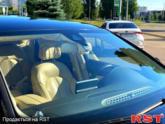 Синий Ауди А8, объемом двигателя 4.2 л и пробегом 213 тыс. км за 18500 $, фото 3 на Automoto.ua