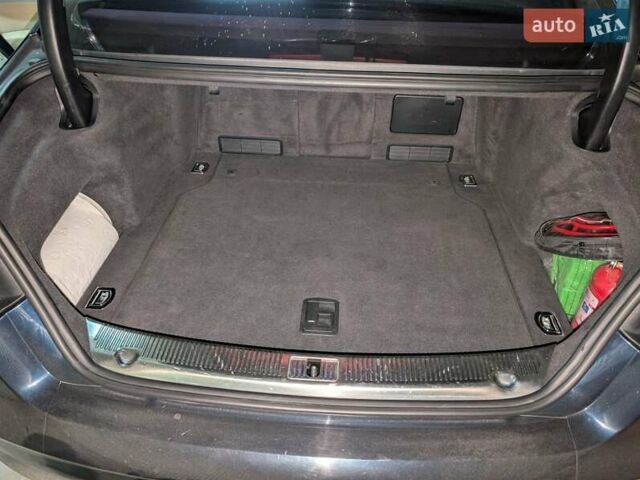 Синій Ауді A8, об'ємом двигуна 6.3 л та пробігом 392 тис. км за 24000 $, фото 18 на Automoto.ua