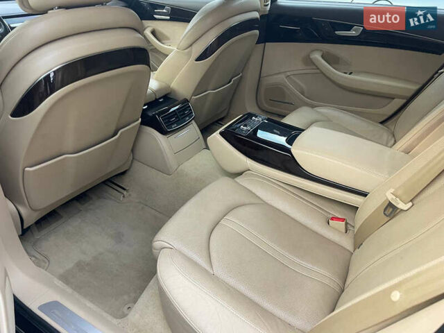 Синий Ауди А8, объемом двигателя 4.16 л и пробегом 160 тыс. км за 14300 $, фото 14 на Automoto.ua