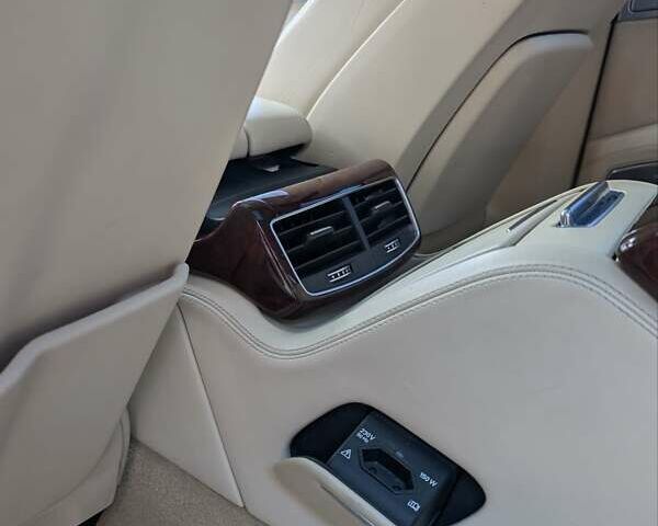 Синій Ауді A8, об'ємом двигуна 6.3 л та пробігом 392 тис. км за 24000 $, фото 22 на Automoto.ua
