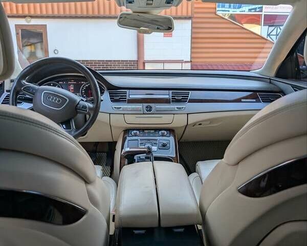Синій Ауді A8, об'ємом двигуна 6.3 л та пробігом 392 тис. км за 24000 $, фото 27 на Automoto.ua