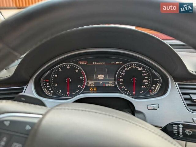 Синій Ауді A8, об'ємом двигуна 6.3 л та пробігом 392 тис. км за 24000 $, фото 20 на Automoto.ua