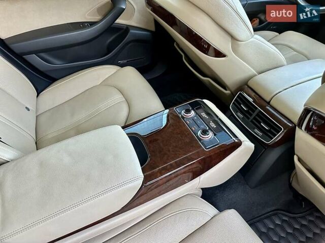 Синий Ауди А8, объемом двигателя 3 л и пробегом 224 тыс. км за 13999 $, фото 47 на Automoto.ua