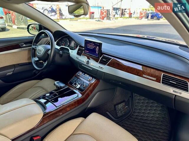 Синий Ауди А8, объемом двигателя 3 л и пробегом 230 тыс. км за 13777 $, фото 46 на Automoto.ua
