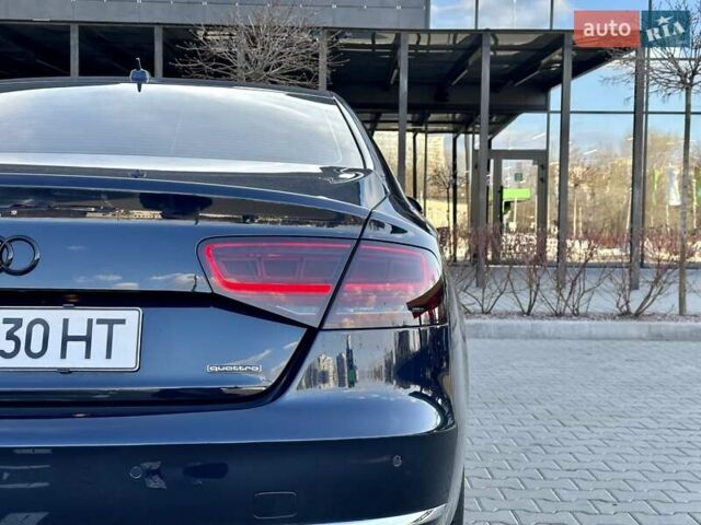 Синий Ауди А8, объемом двигателя 3 л и пробегом 224 тыс. км за 13999 $, фото 16 на Automoto.ua