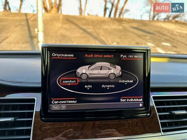 Синій Ауді A8, об'ємом двигуна 3 л та пробігом 218 тис. км за 14999 $, фото 24 на Automoto.ua
